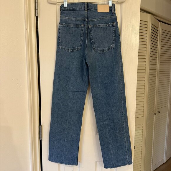 Everlane - Medium Wash Distressed - The Way-High Jean - 24 Regular - Picture 9 of 9